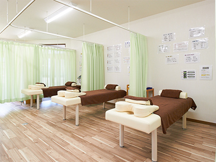 夜20時まで、土曜日も受付